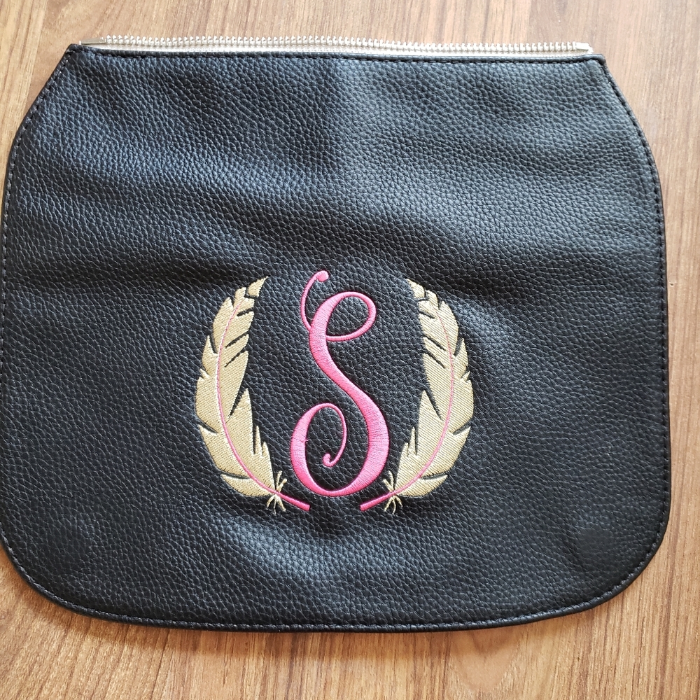 Studio Thirty-one Flap